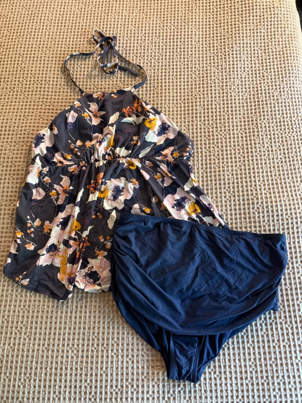 Navy Floral Halter Swim Tankini Set - Women